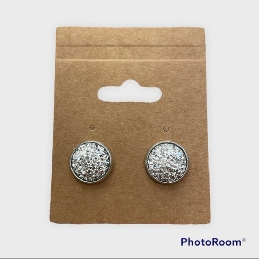 Silver sparkle 12 mm stud earrings